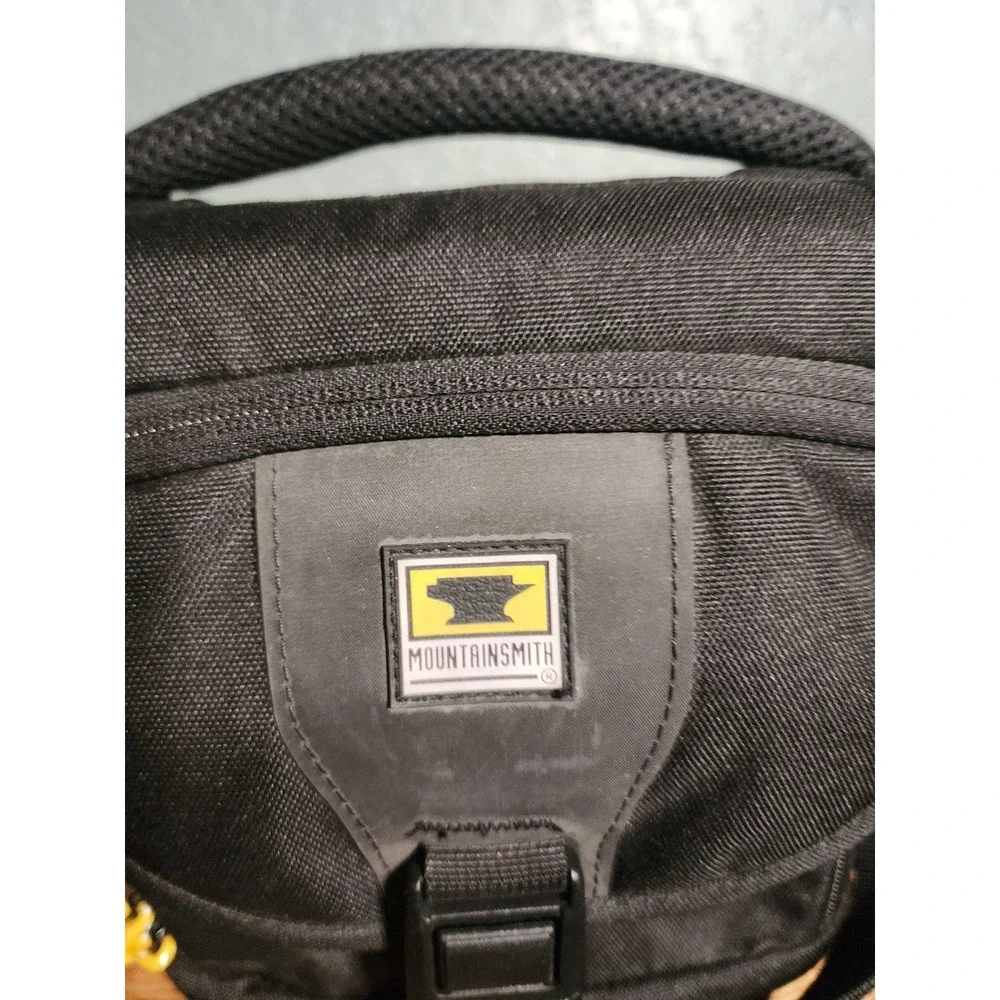 Mountainsmith Reflex II M Camera Bag Black Yellow Video Gear Shoulder Case M